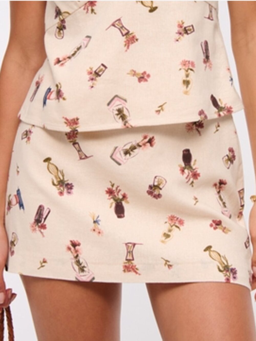 NWT Abercrombie & Fitch | Linen Blend Vase Print Scarlett Mini Skort Size Small
